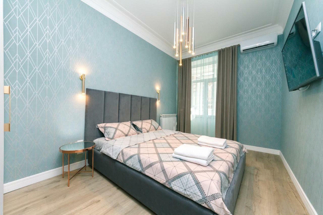 Lux , Two Bedrums Kiev Exterior foto